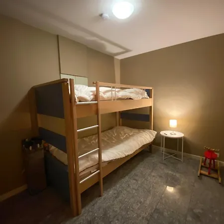 In By Sandy Beaches * Nieuwpoort