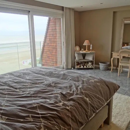 Apartmán In By Sandy Beaches *